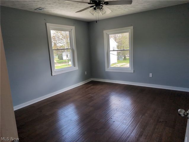 8217 Park Avenue, Garrettsville, OH 44231