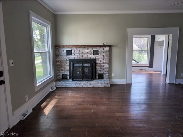 8217 Park Avenue, Garrettsville, OH 44231