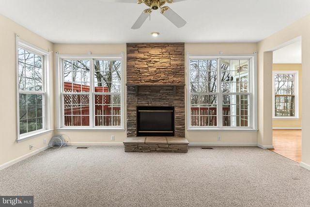 21321 SMALL BRANCH PL, Broadlands, VA 20148