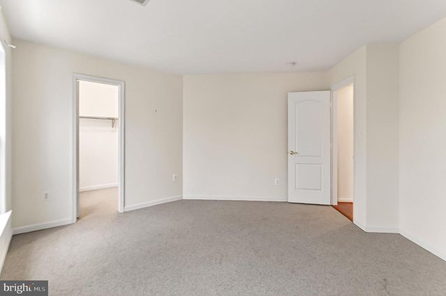 21321 SMALL BRANCH PL, Broadlands, VA 20148