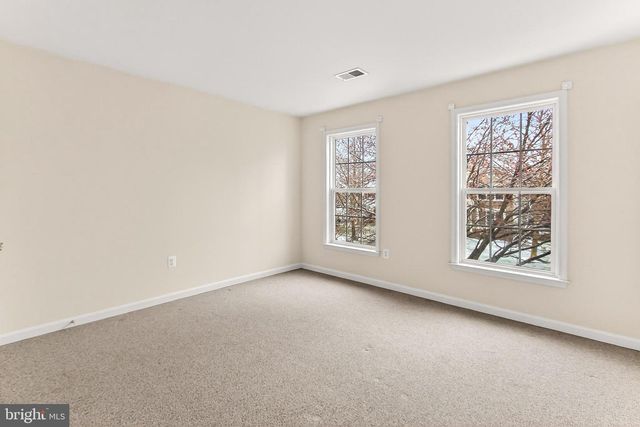 21321 SMALL BRANCH PL, Broadlands, VA 20148