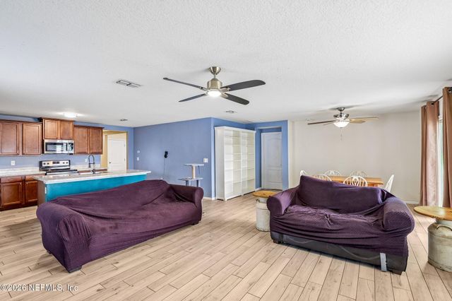 2344 BONNIE LAKES Drive, Green Cove Springs, FL 32043