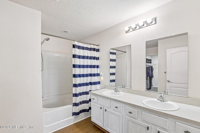 2344 BONNIE LAKES Drive, Green Cove Springs, FL 32043