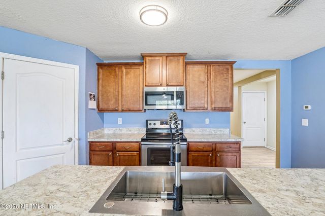 2344 BONNIE LAKES Drive, Green Cove Springs, FL 32043