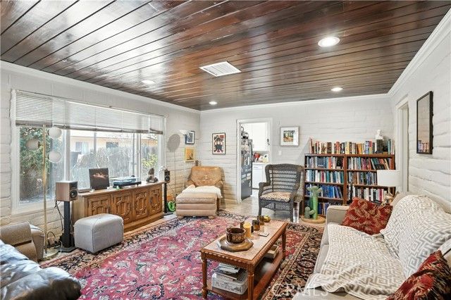 3719 Jurupa Avenue, Riverside, CA 92506