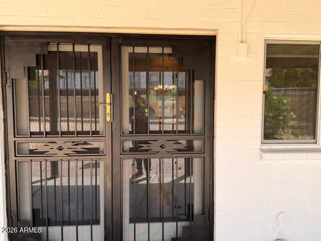 3164 W MEADOW Drive, Phoenix, AZ 85053