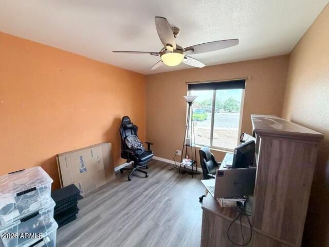 3164 W MEADOW Drive, Phoenix, AZ 85053