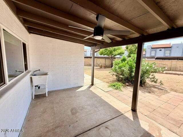 3164 W MEADOW Drive, Phoenix, AZ 85053