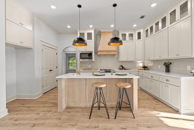 46 Lieblong Road, Greenbrier, AR 72058