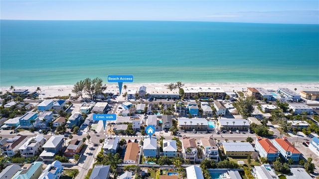 2305 AVENUE C, Bradenton Beach, FL 34217