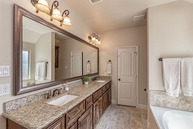 164 Stevenson Drive, Fate, TX 75087