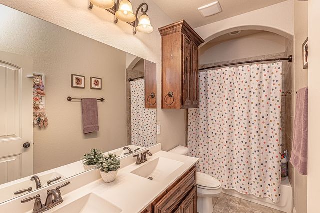 164 Stevenson Drive, Fate, TX 75087