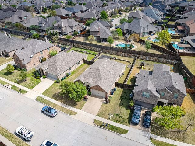 164 Stevenson Drive, Fate, TX 75087