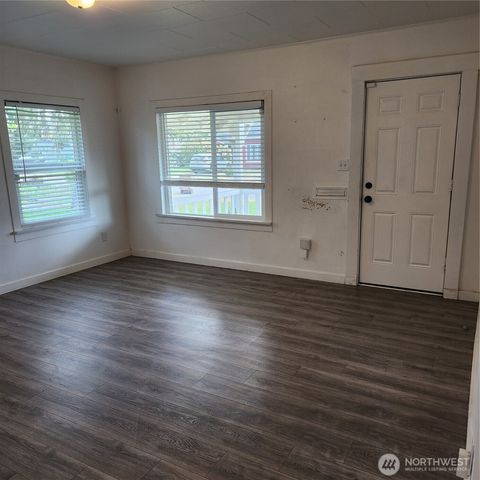 705 E 54th Street, Tacoma, WA 98404
