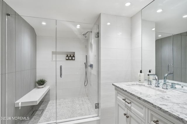 13 Johnston Street, Oakhurst, NJ 07755