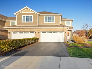 14277 Lacey Drive, Lemont, IL 60439