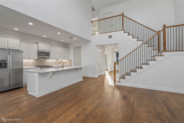 346 Prien Lake Loop, Bossier City, LA 71111