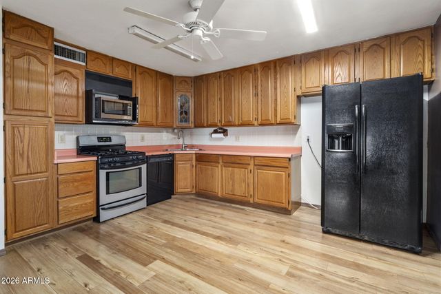 13854 N 47Th Avenue, Glendale, AZ 85306