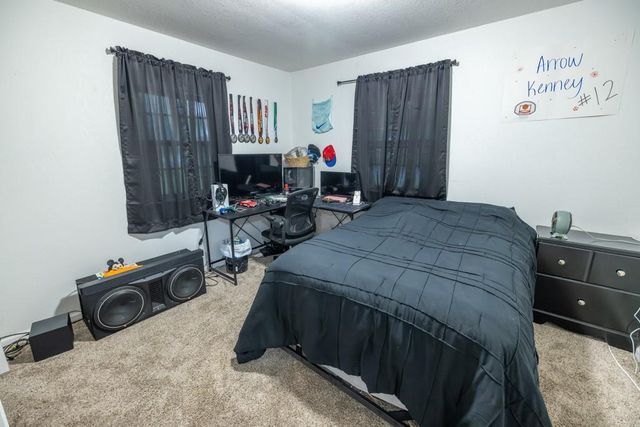 514 E Green Street, Clinton, MO 64735