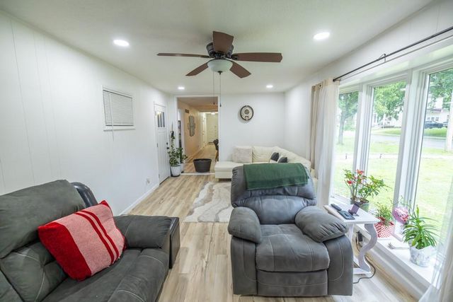 514 E Green Street, Clinton, MO 64735