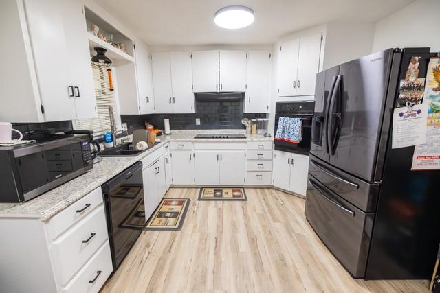 514 E Green Street, Clinton, MO 64735