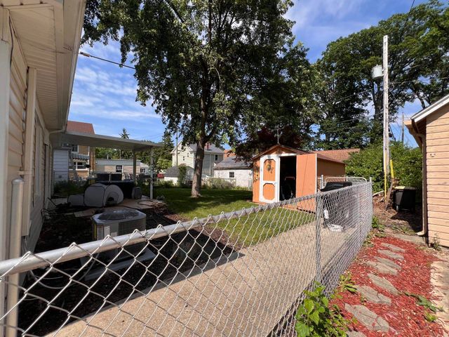 4709 E Lafayette Esplanade, Fort Wayne, IN 46806