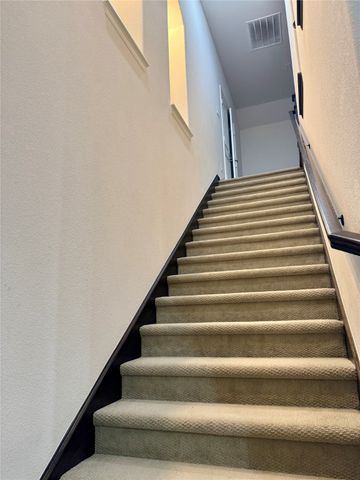 12569 Royal Oaks Lane, Farmers Branch, TX 75234