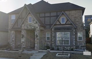 12569 Royal Oaks Lane, Farmers Branch, TX 75234