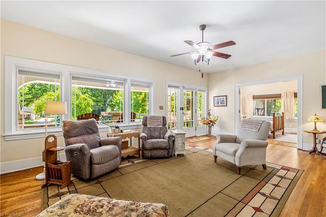 637 Stokesburg Road, Walnut Cove, NC 27052