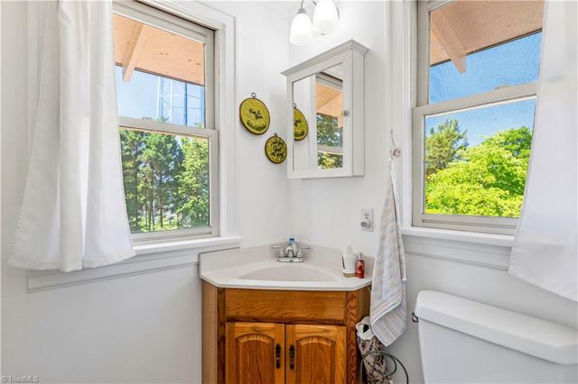 637 Stokesburg Road, Walnut Cove, NC 27052