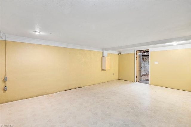 637 Stokesburg Road, Walnut Cove, NC 27052