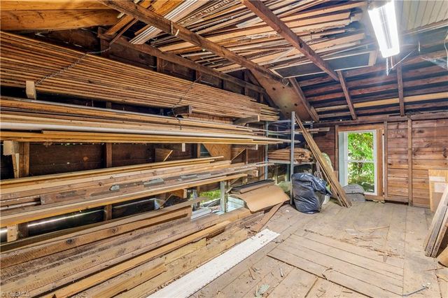 637 Stokesburg Road, Walnut Cove, NC 27052