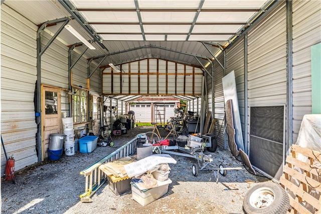 637 Stokesburg Road, Walnut Cove, NC 27052