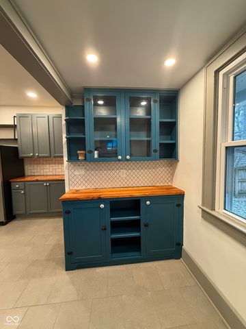 618 N Bosart Avenue, Indianapolis, IN 46201