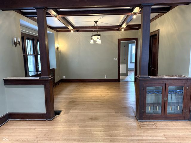 618 N Bosart Avenue, Indianapolis, IN 46201