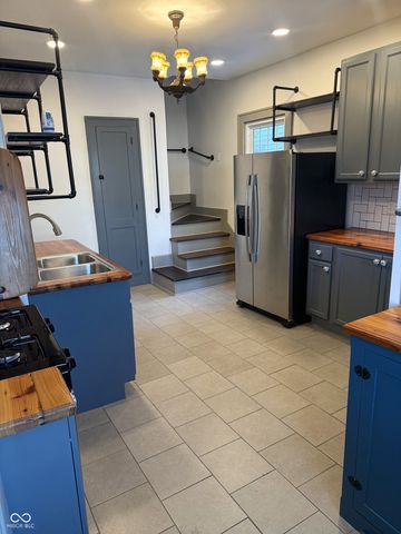 618 N Bosart Avenue, Indianapolis, IN 46201