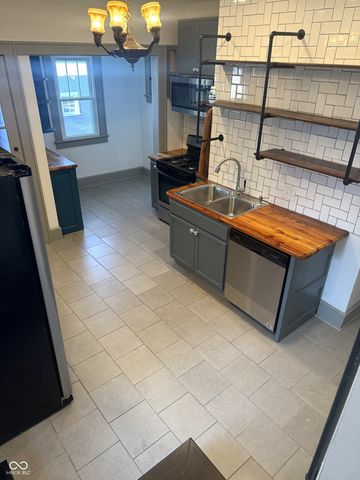 618 N Bosart Avenue, Indianapolis, IN 46201