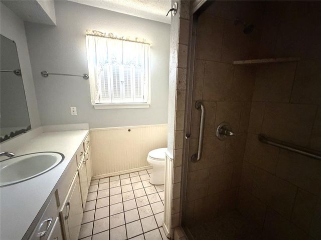 109 W Campbell Drive, Midwest City, OK 73110