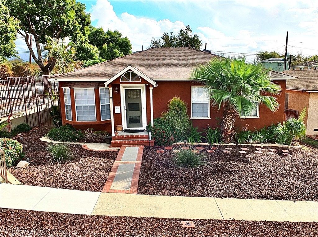 3366 Maine, Long Beach, CA 90806 — exterior