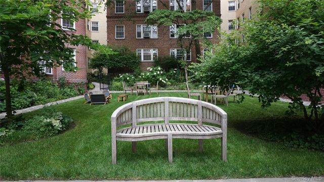 35-24 78th Street A48, Jackson Heights, NY 11372