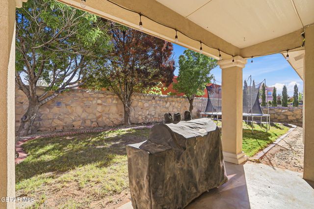 3828 Tierra Aurora Drive, El Paso, TX 79938