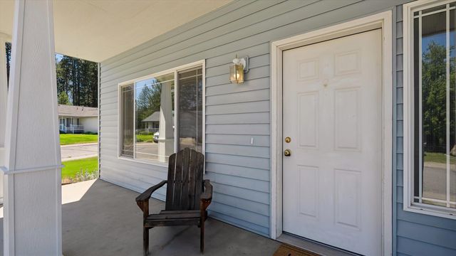 406 Hampton Ln, Cheney, WA 99004