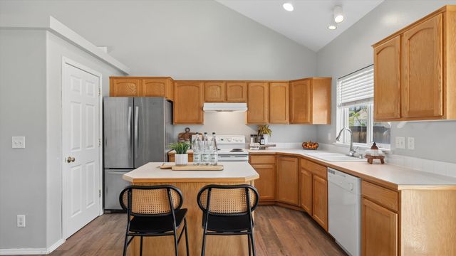 406 Hampton Ln, Cheney, WA 99004