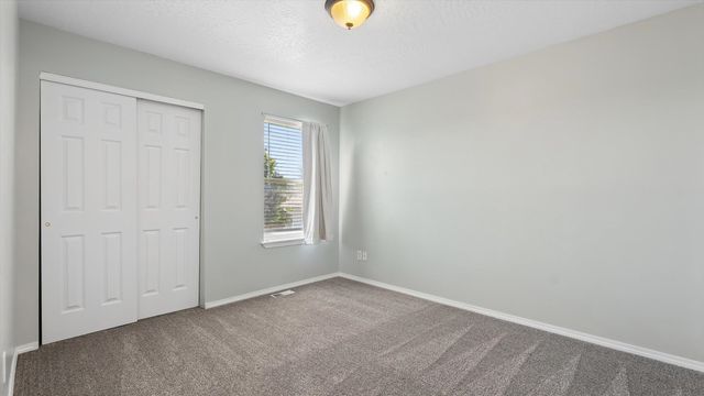 406 Hampton Ln, Cheney, WA 99004