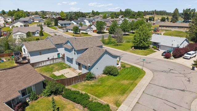 406 Hampton Ln, Cheney, WA 99004