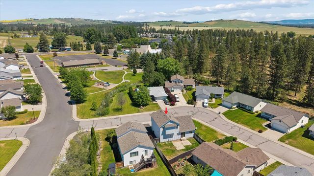 406 Hampton Ln, Cheney, WA 99004