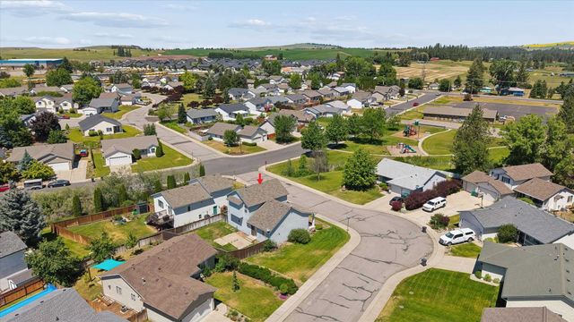 406 Hampton Ln, Cheney, WA 99004