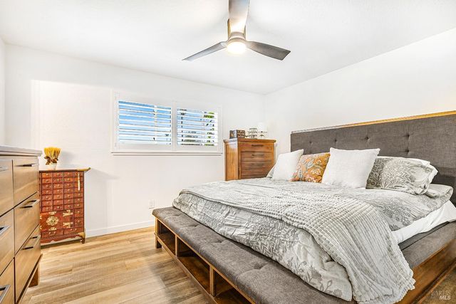 2001 Willow Dr, Petaluma, CA 94954