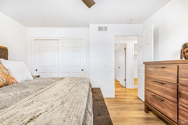 2001 Willow Dr, Petaluma, CA 94954