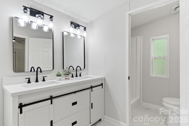481 Harrell Road, Burgaw, NC 28425